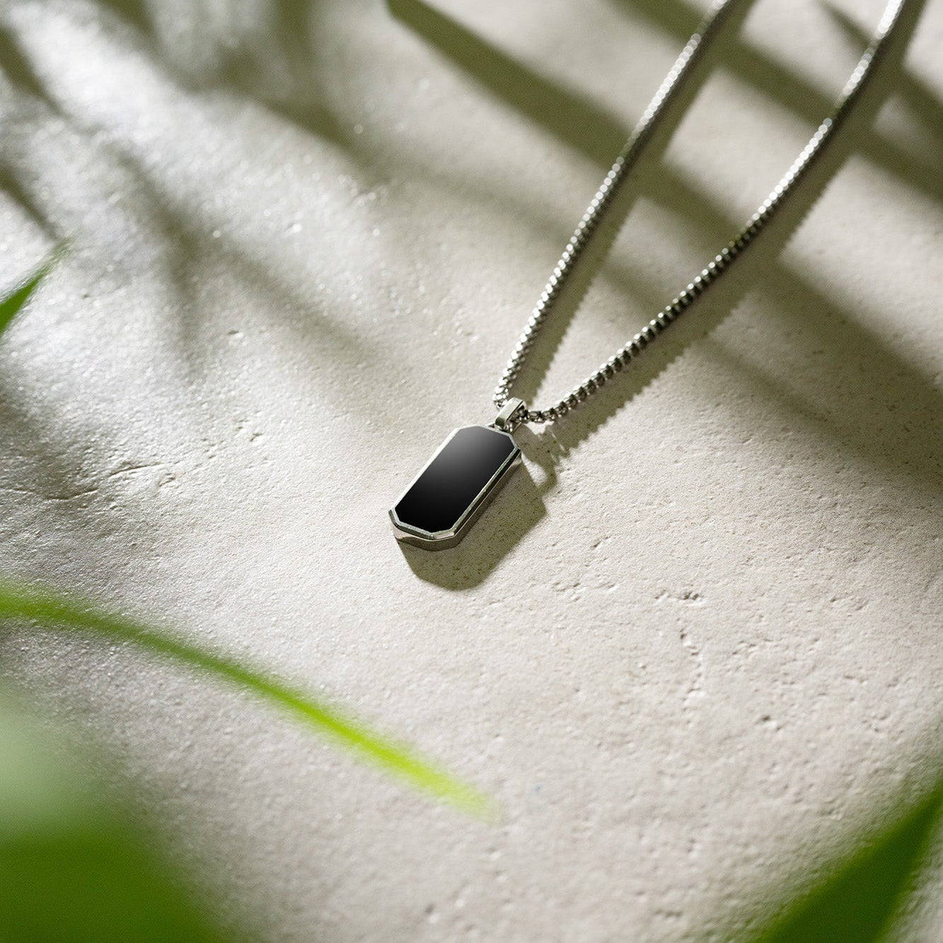 Geometry pendant ketting